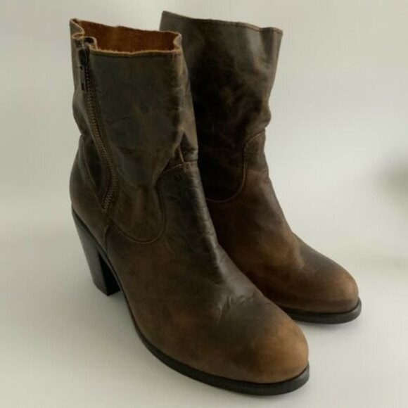 Corral Boots Size 10M Brown Short Leather Distressed Boots - Picture 12 of 12